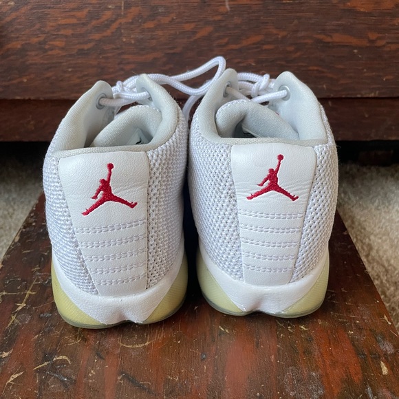 // sold elsewhere // - Picture 4 of 8